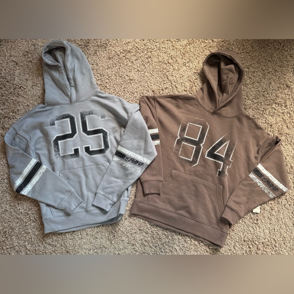 No Boundaries Men’s Varsity Style Hoodies (2) Size: S
